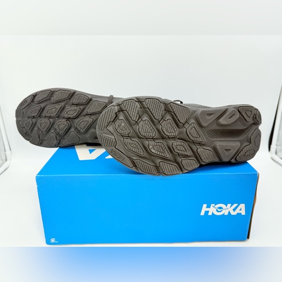 HOKA Clifton 9 GTX Men's Black/Black size 9D | men’s HOKA black shoes NEW NEW - Picture 7 of 9